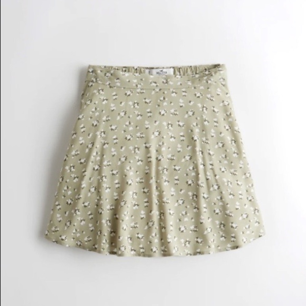 Hollister ultra high rise mini skater skirt